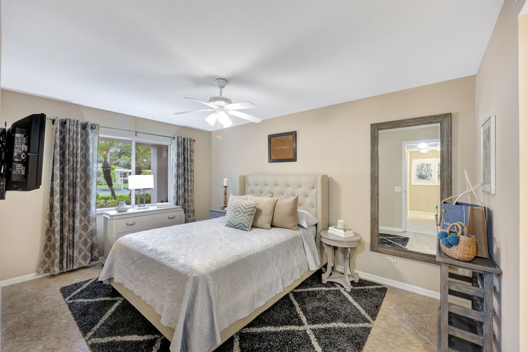 7340 Glenmoor Ln #3105, Naples, FL 34104