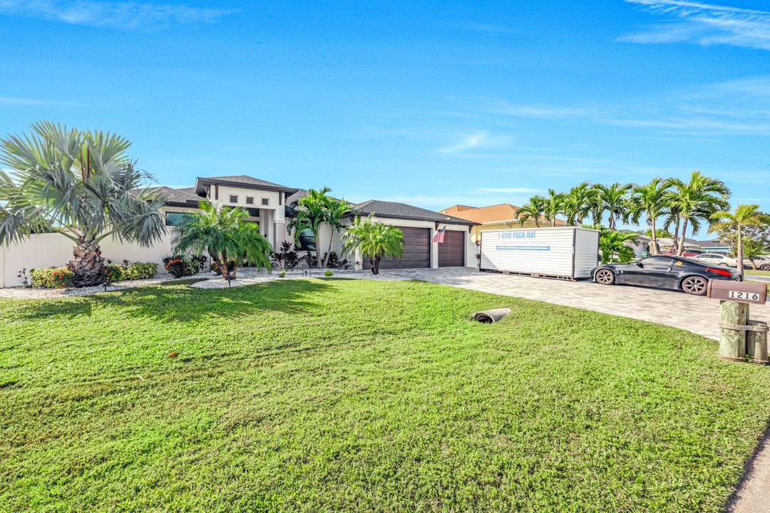 1216 SW 35th St, Cape Coral, FL 33914