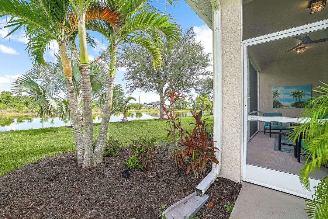 2704 Blue Cypress Lake Ct, Cape Coral, FL 33909