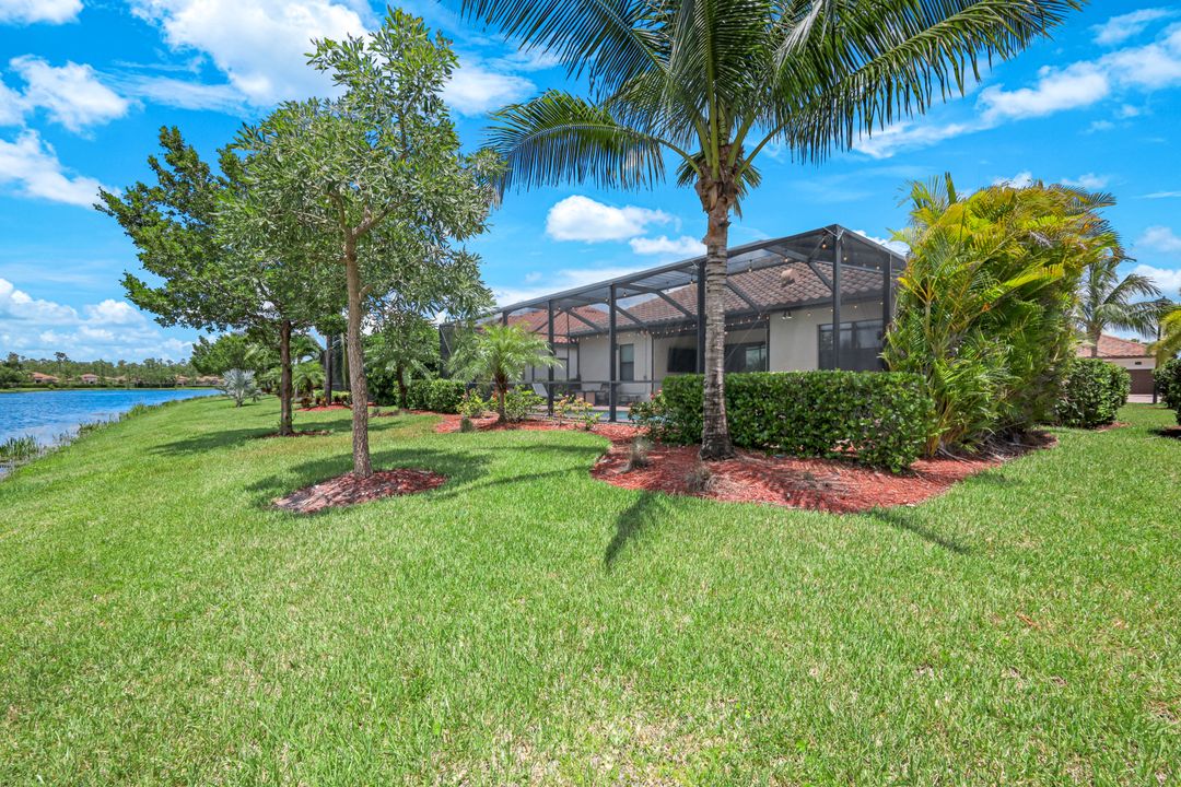 28070 Kerry Ct, Bonita Springs, FL 34135