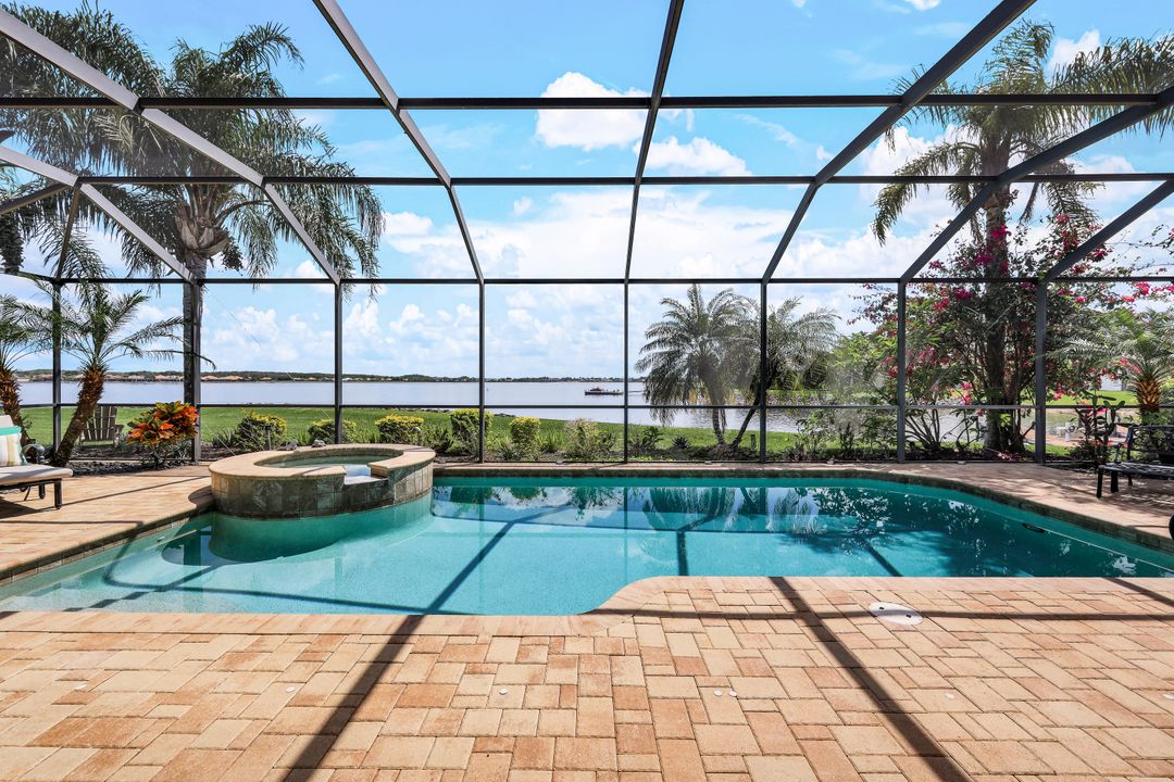 9406 Copper Canyon Ct, Naples, FL 34120