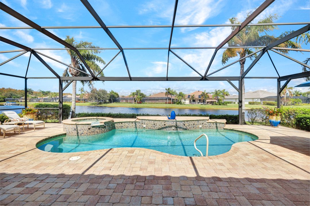 9399 Slate Ct, Naples, FL 34120