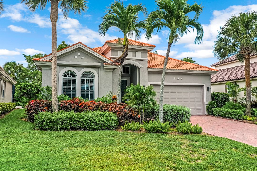 8898 Greenwich Hills Way, Fort Myers, FL 33908