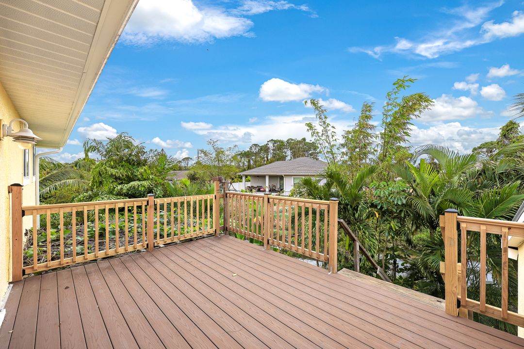 8225 Lake San Carlos Cir, Fort Myers, FL 33967