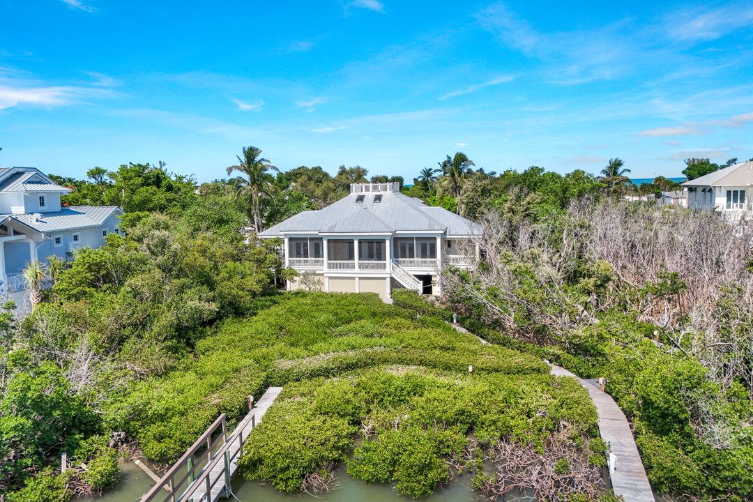 16143 Captiva Dr, Captiva, FL 33924