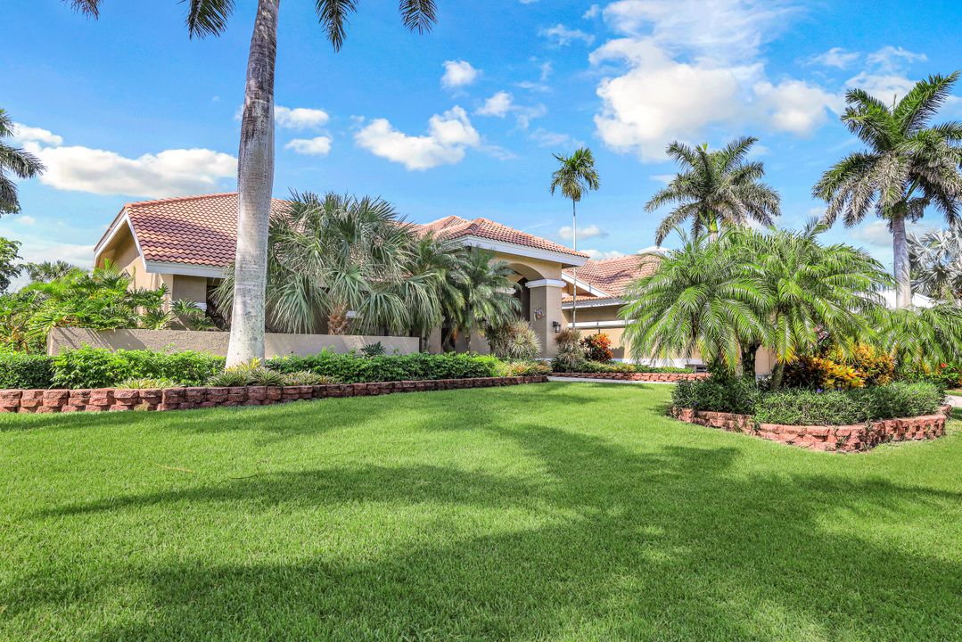 178 Society Ct, Marco Island, FL 34145