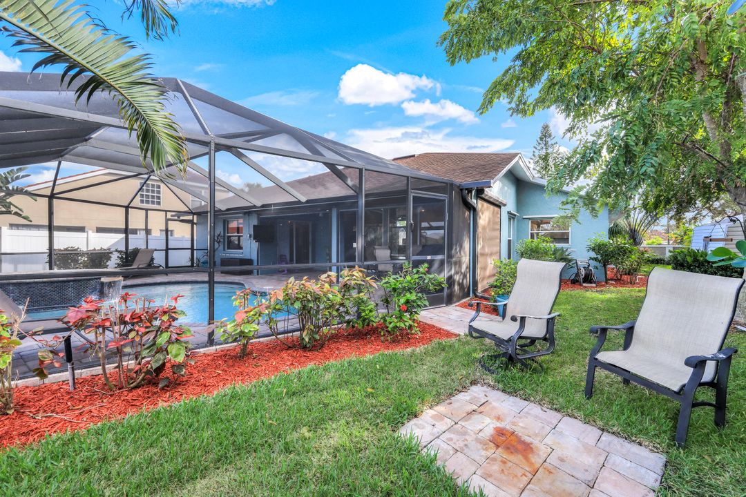 9315 Pennsylvania Ave, Bonita Springs, FL 34135