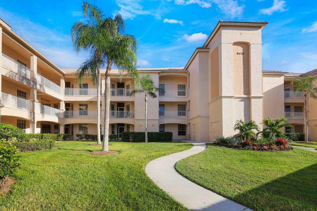 9170 Southmont Cove #106, Fort Myers, FL 33908