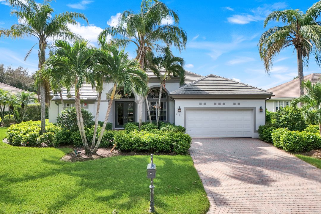 9291 Hollow Pine Dr, Estero, FL 34135