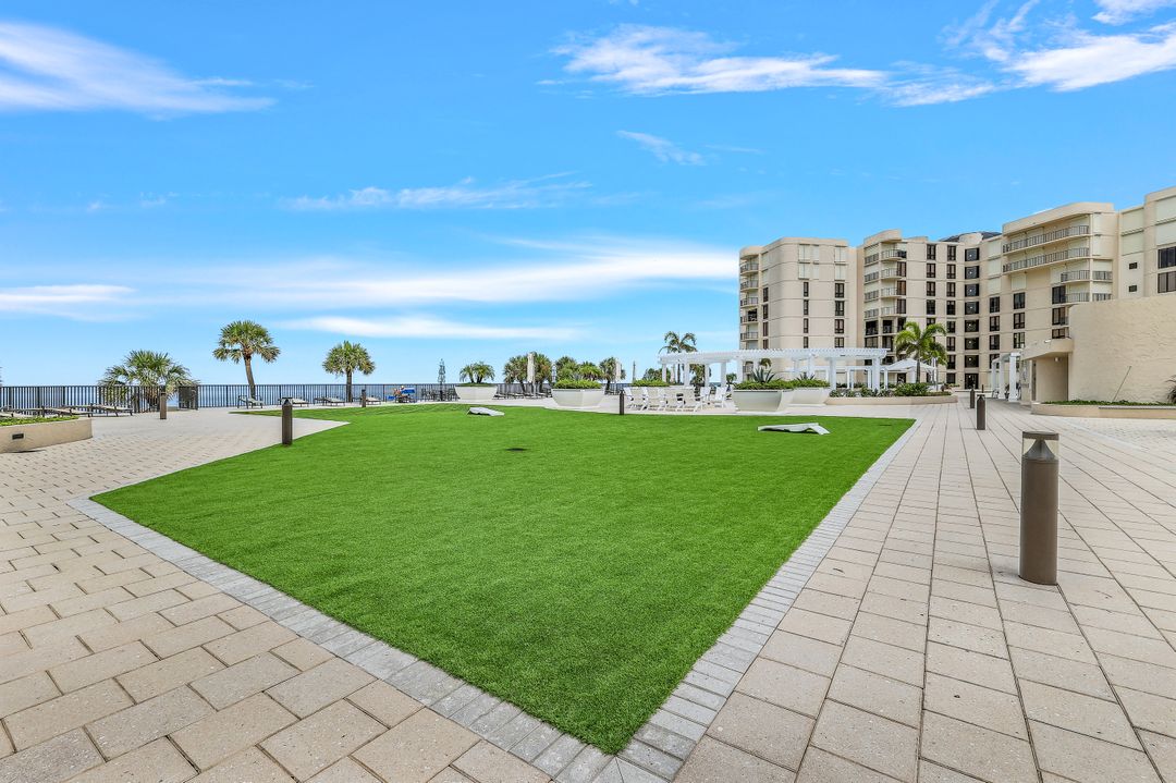 3115 Gulf Shore Blvd N #709S, Naples, FL 34103