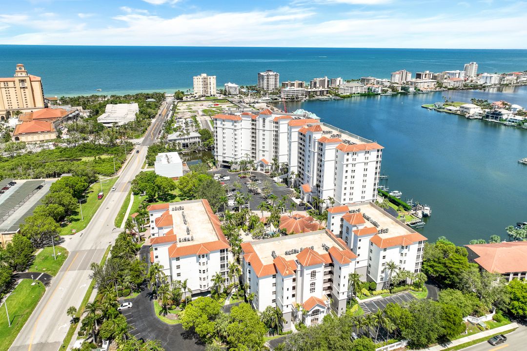 470 Launch Cir #501, Naples, FL 34108