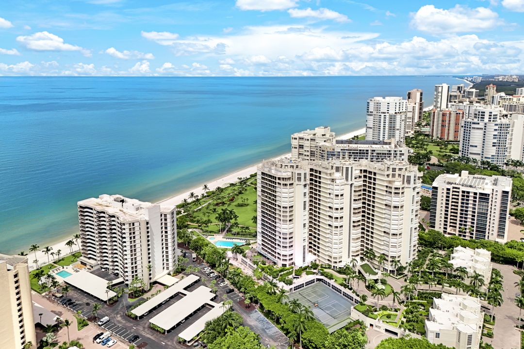 4005 Gulf Shore Blvd N #1001, Naples, FL 34103