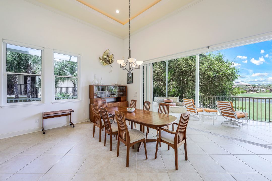 861 Hideaway Cir W, Marco Island, FL 34145