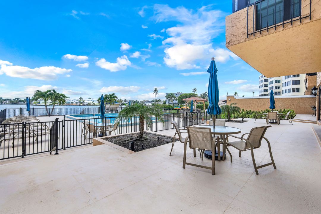 3430 Gulf Shore Blvd N #2B, Naples, FL 34103