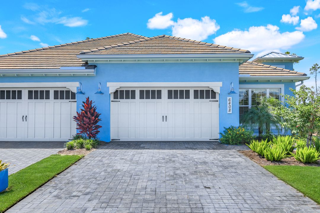 6408 Arriba Ave, Naples, FL 34113