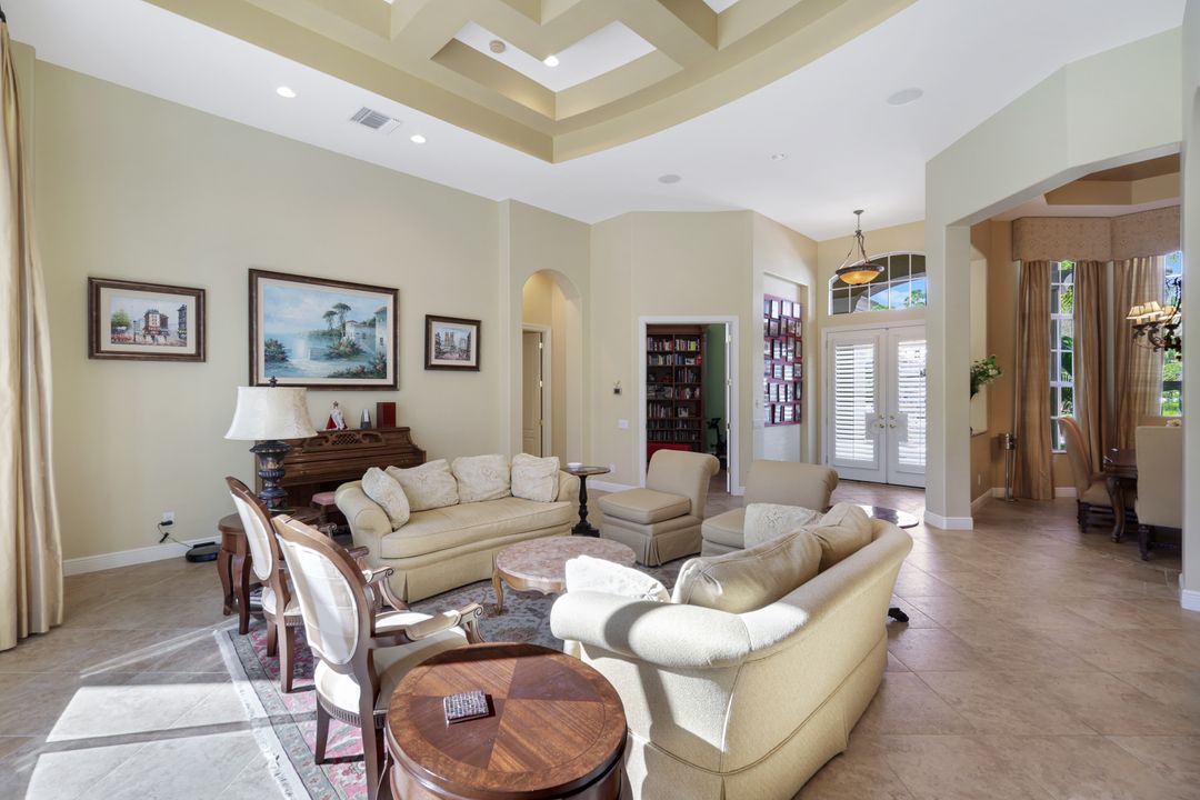 28576 Via D Arezzo Dr, Bonita Springs, FL 34135