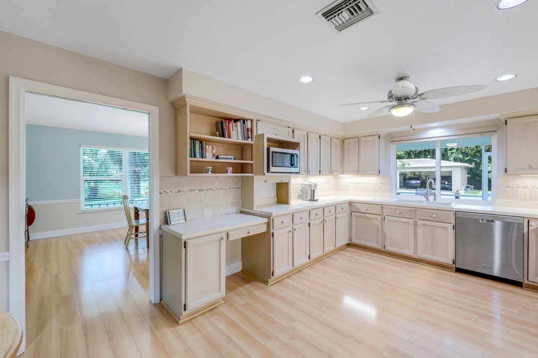 6059 Polly Ave, Naples, FL 34112