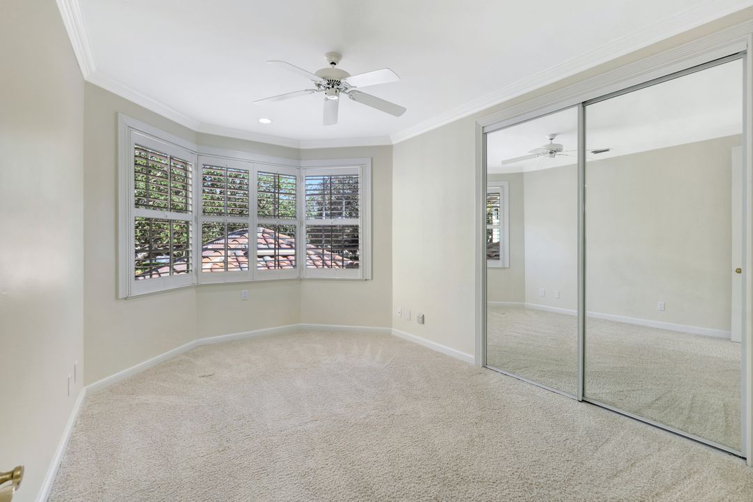 7817 Vizcaya Way, Naples, FL 34108