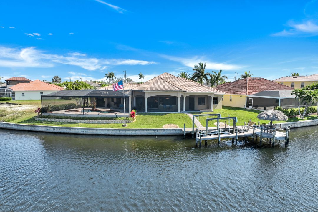 2216 SW 49th St, Cape Coral, FL 33914