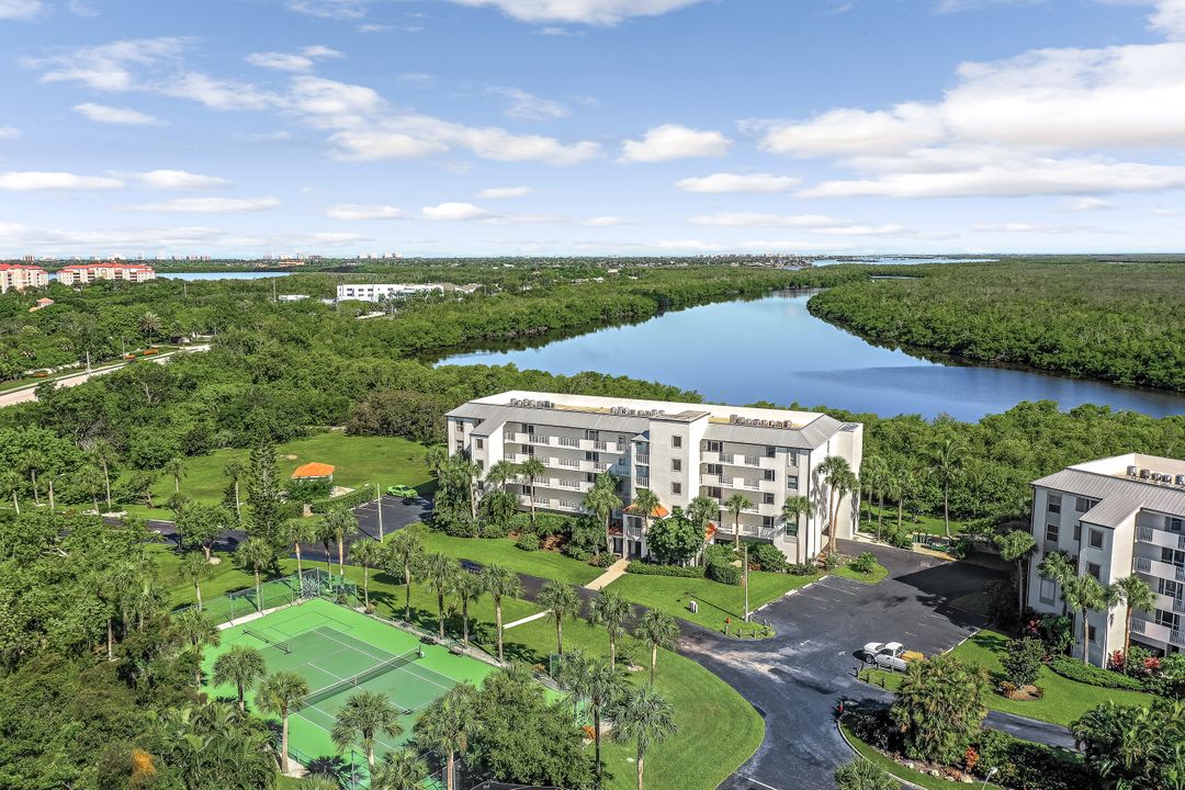 100 Stevens Landing Dr #402, Marco Island, FL 34145