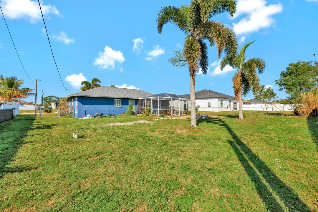 5 NW 13th Ave, Cape Coral, FL 33993