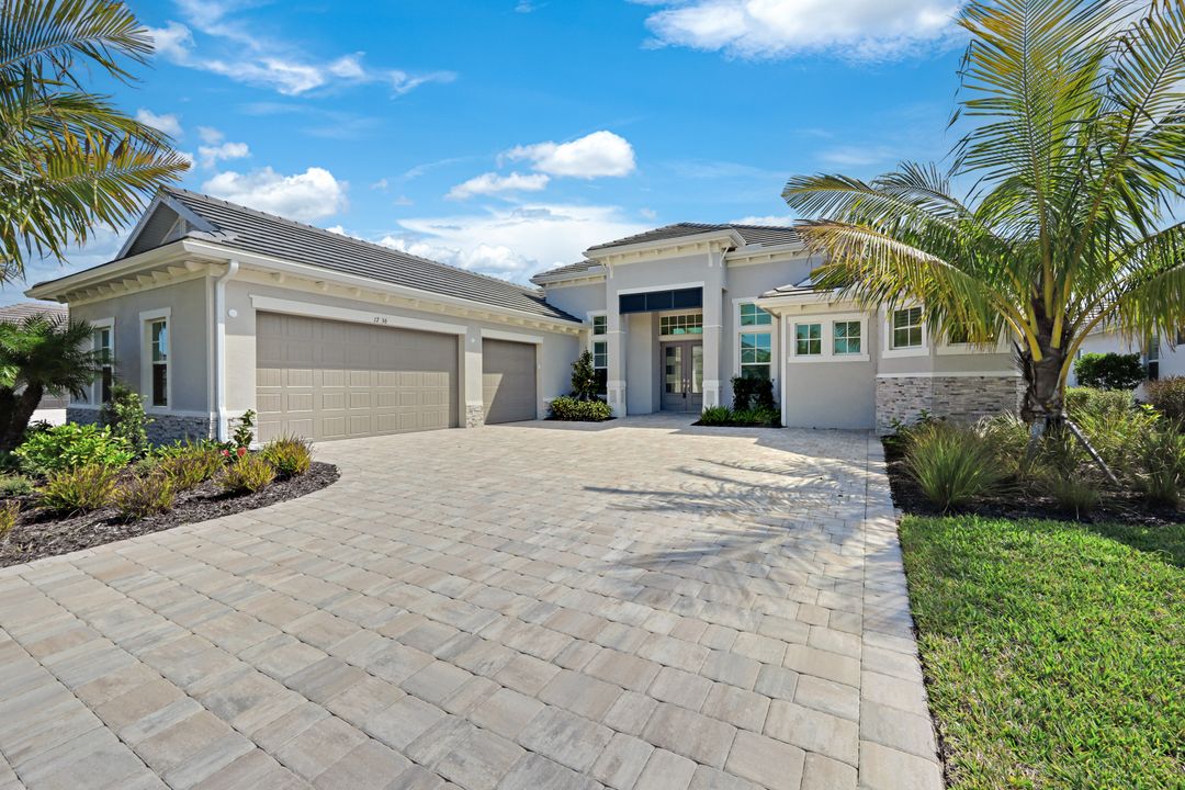 17236 Blue Sapphire Dr, Fort Myers, FL 33913