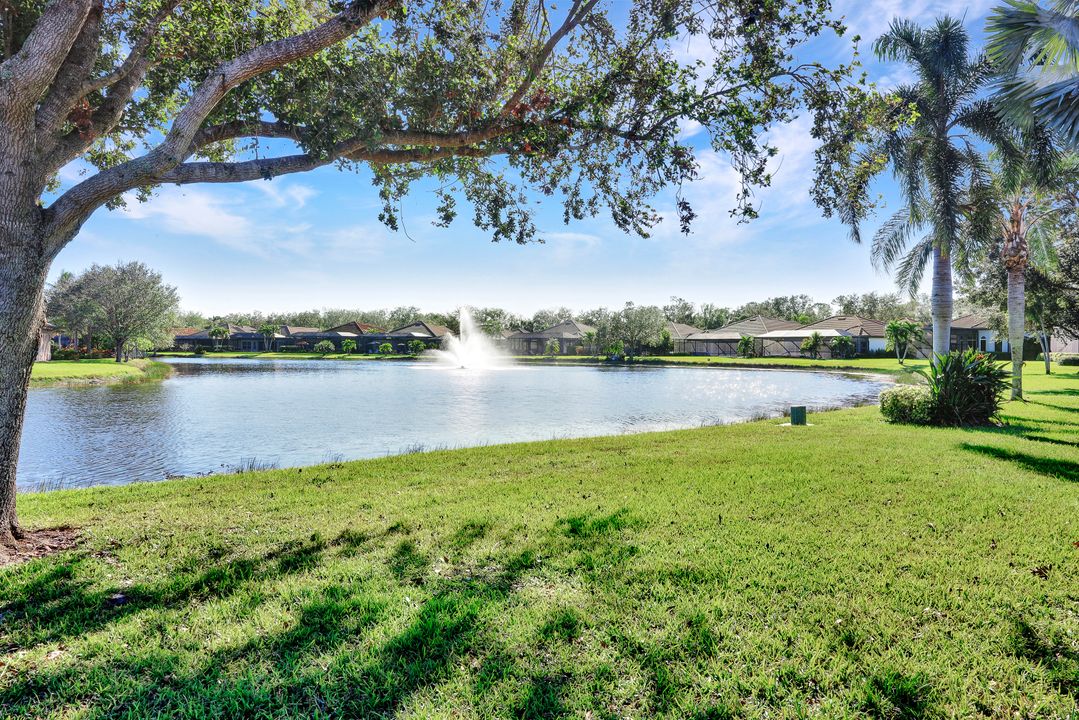 20083 Palermo Lake Ct, Estero, FL 33928