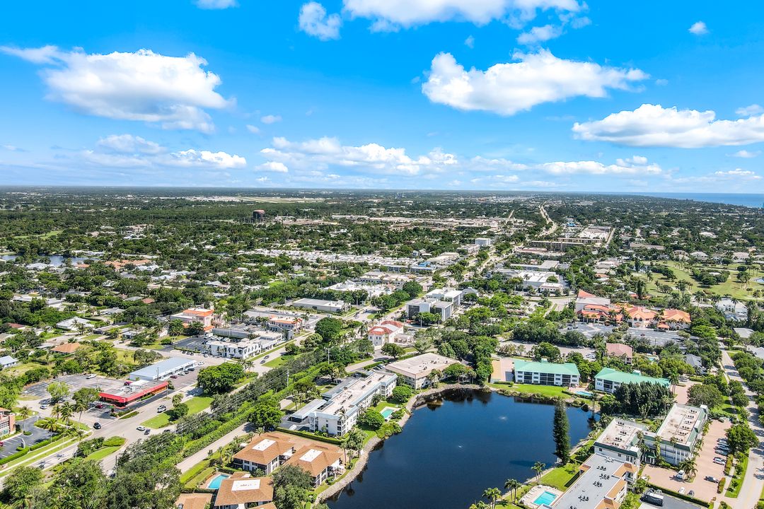 3055 Riviera Dr #306, Naples, FL 34103