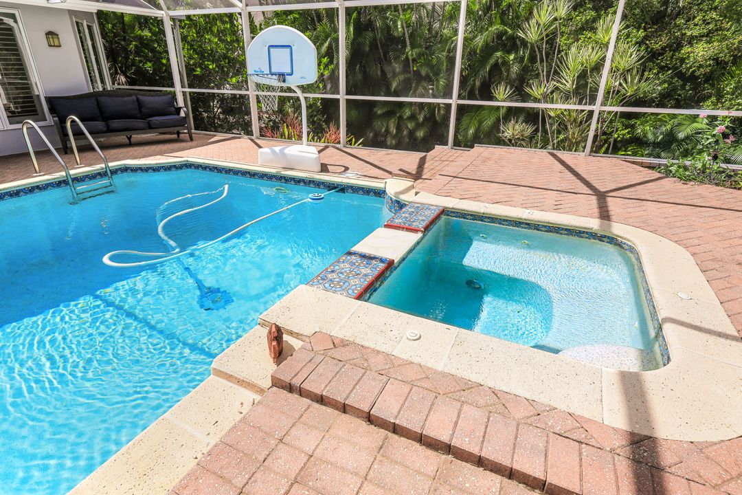 16664 Bobcat Ct, Fort Myers, FL 33908