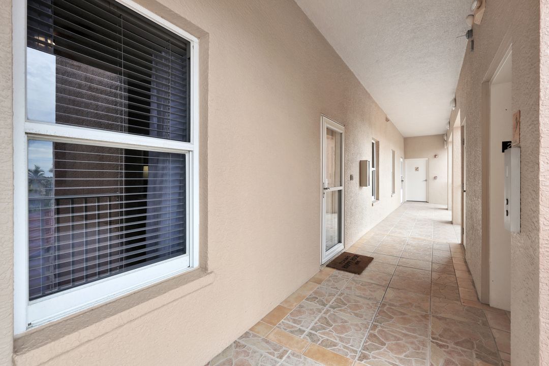 14815 Laguna Dr #202, Fort Myers, FL 33908