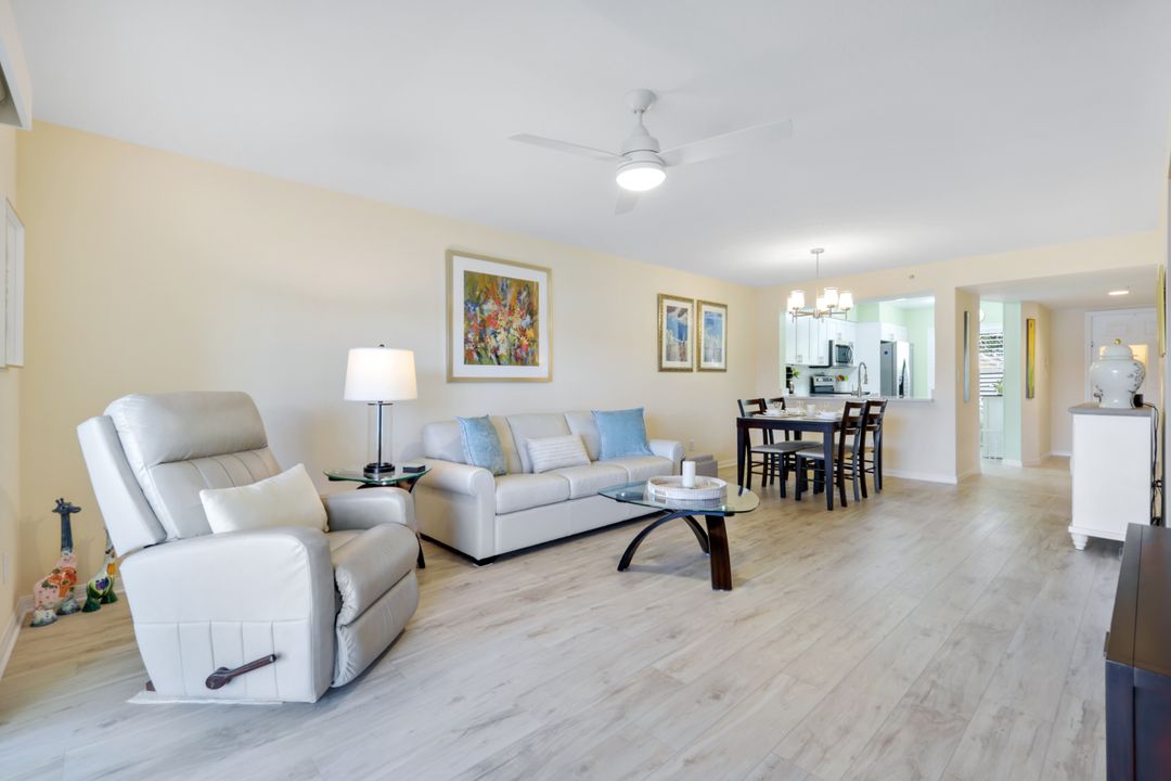 6512 Huntington Lakes Cir #103, Naples, FL 34119