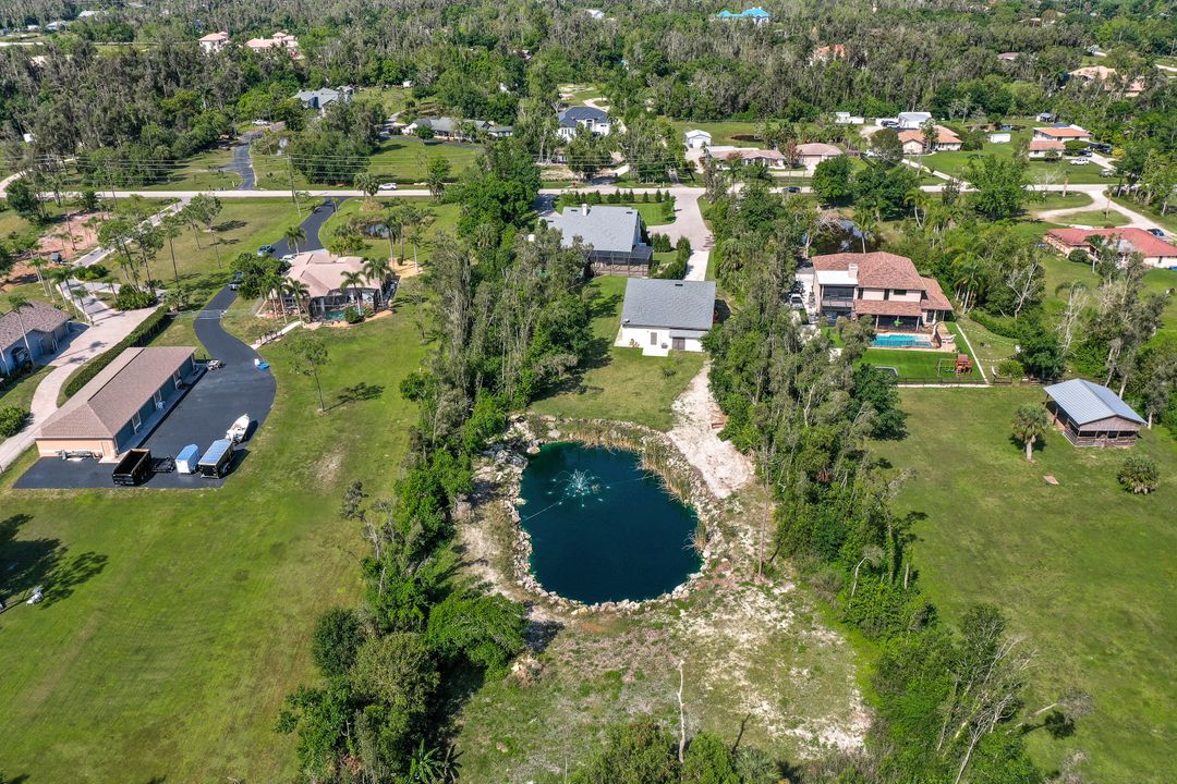 15641 S Pebble Ln, Fort Myers, FL 33912