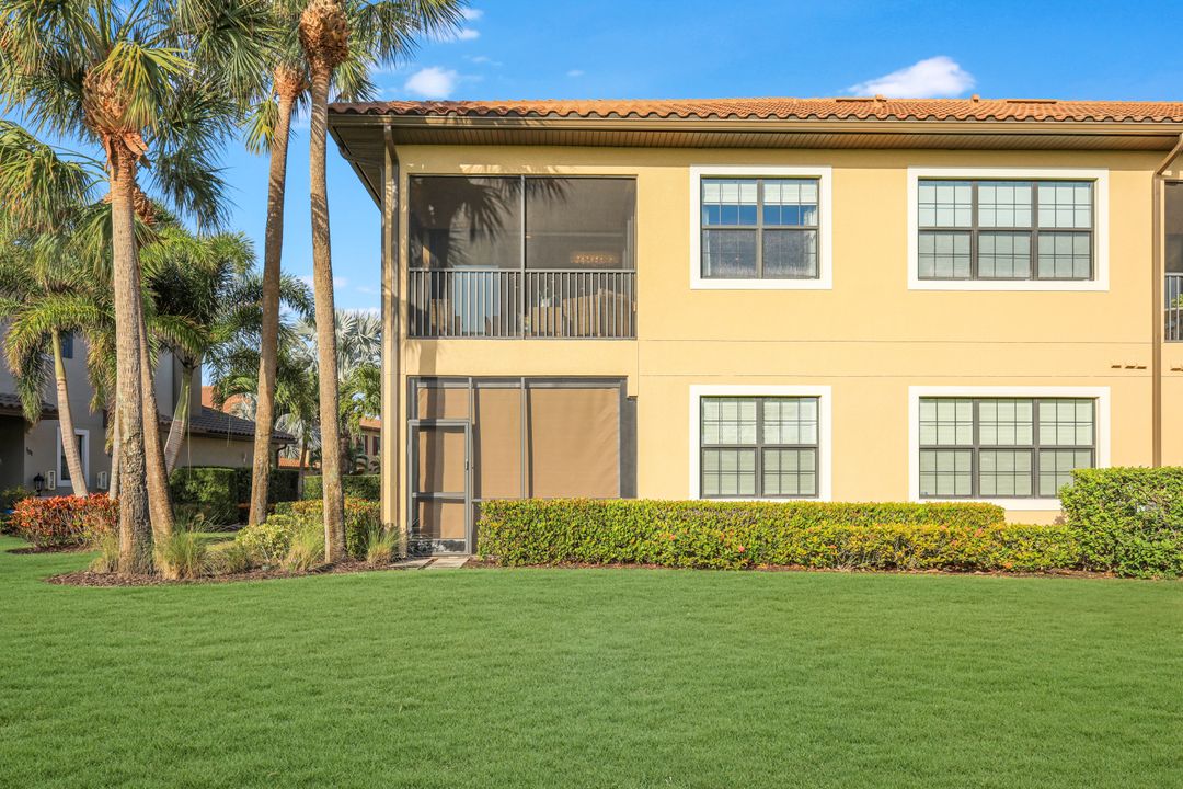 8760 Bellano Ct #204, Naples, FL 34119