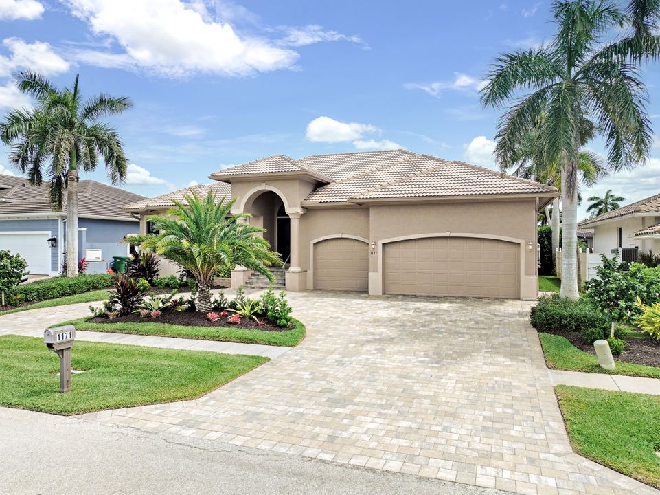 1171 Twin Oak Ct, Marco Island, FL 34145