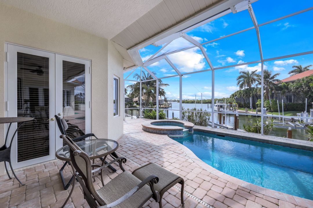 875 Hyacinth Ct, Marco Island, FL 34145