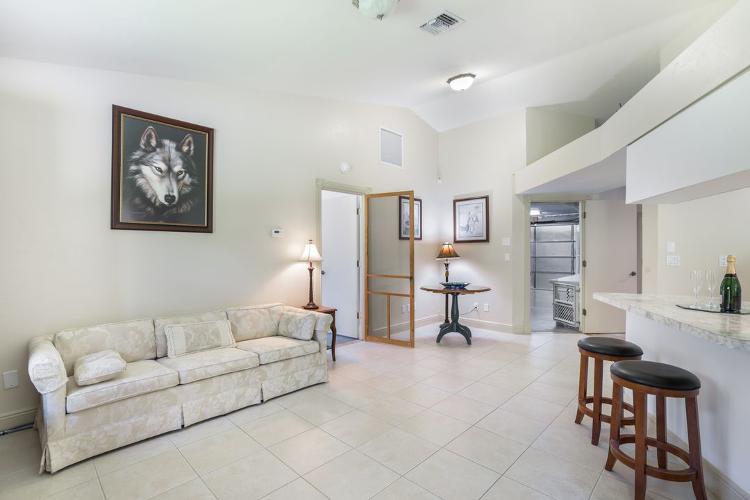 220 25th St NW, Naples, FL 34120