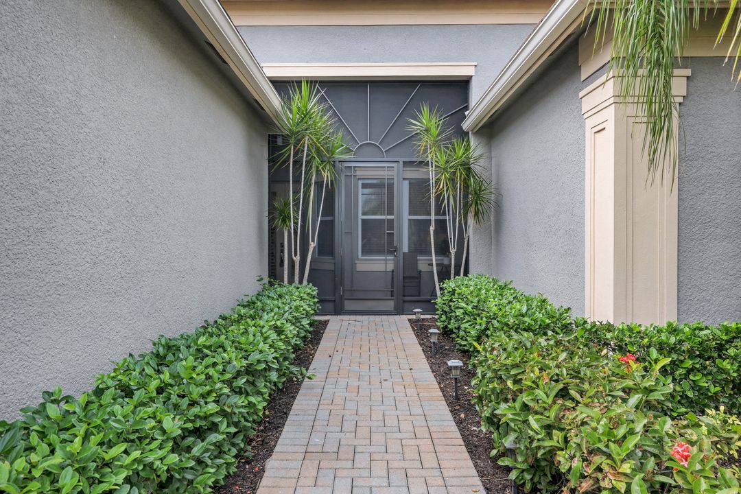 28412 Burano Dr, Bonita Springs, FL 34135