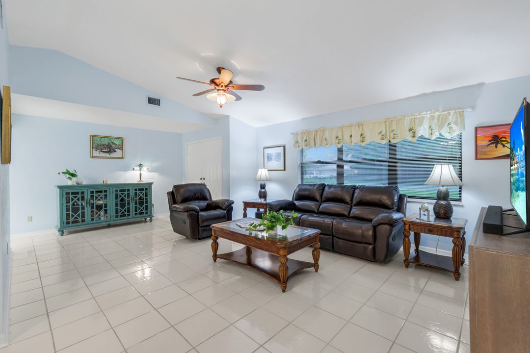 9806 Pennsylvania Ave, Bonita Springs, FL 34135