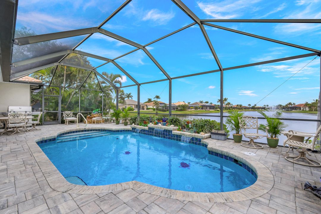 8675 Southwind Bay Cir, Fort Myers, FL 33908