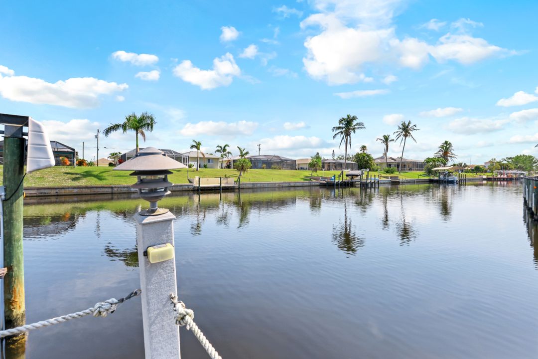 1315 SE 32nd Terrace, Cape Coral, FL 33904