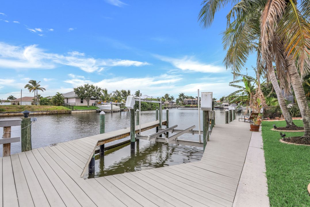 2539 SW 27th Ave, Cape Coral, FL 33914