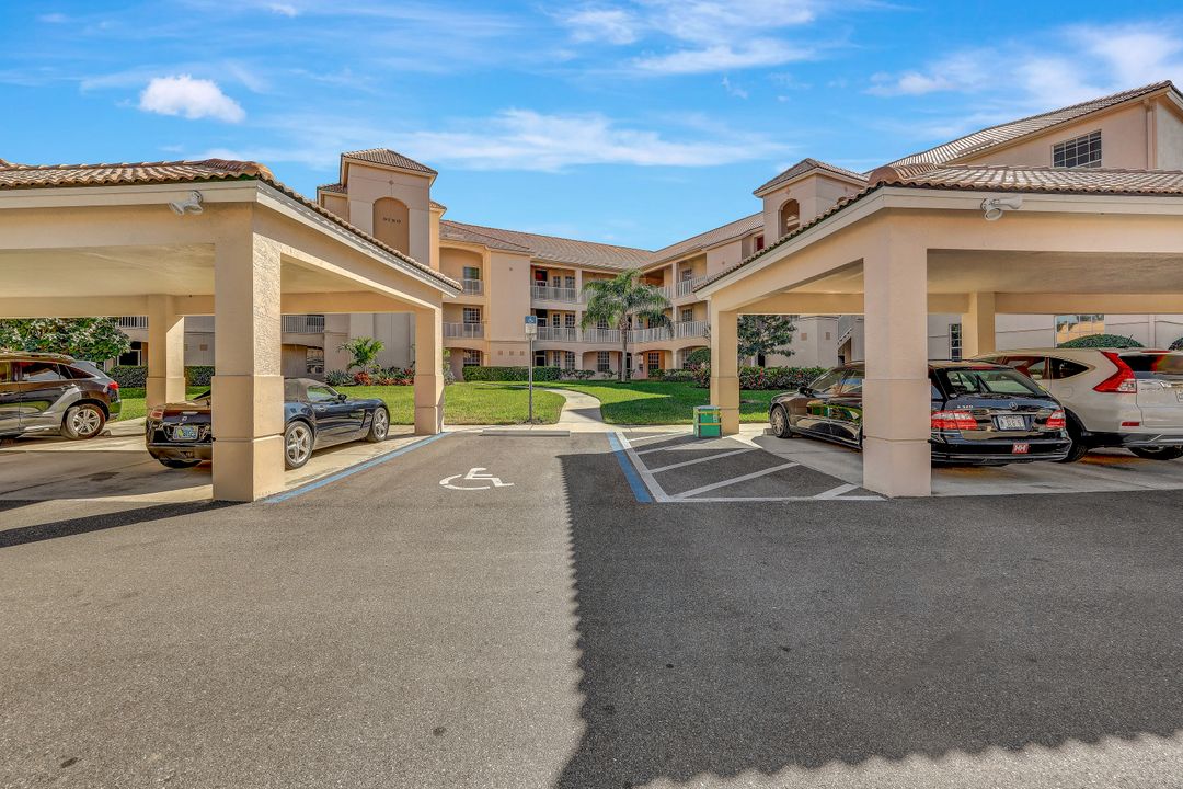 9180 Southmont Cove #108, Fort Myers, FL 33908