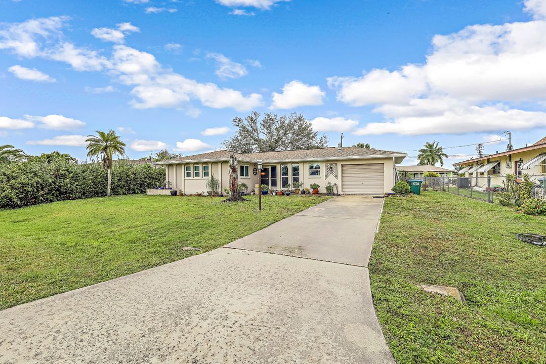 1303 SE 27th Terrace, Cape Coral, FL 33904