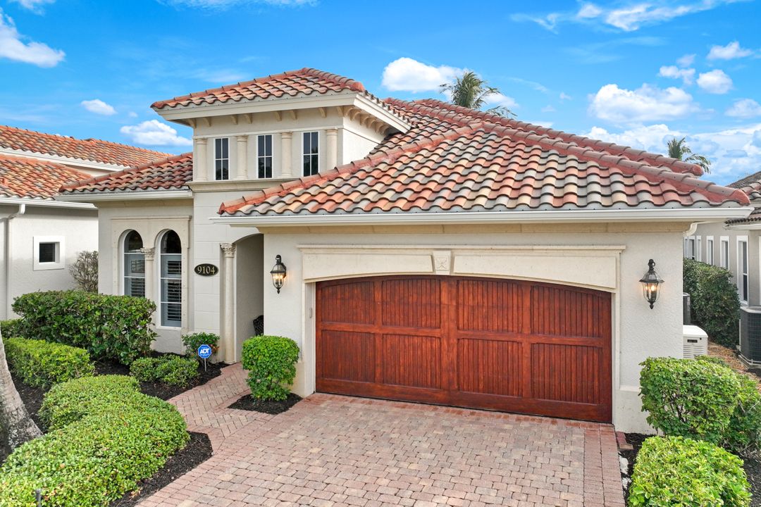 9104 Cherry Oaks Tr, Naples, FL 34114