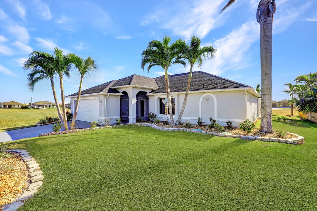 1509 NW 33rd Pl, Cape Coral, FL 33993