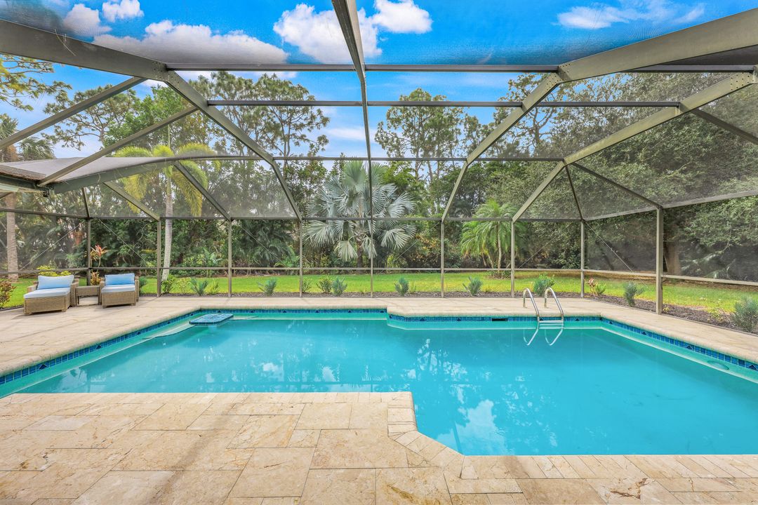 2209 Noble Ct, Naples, FL 34110