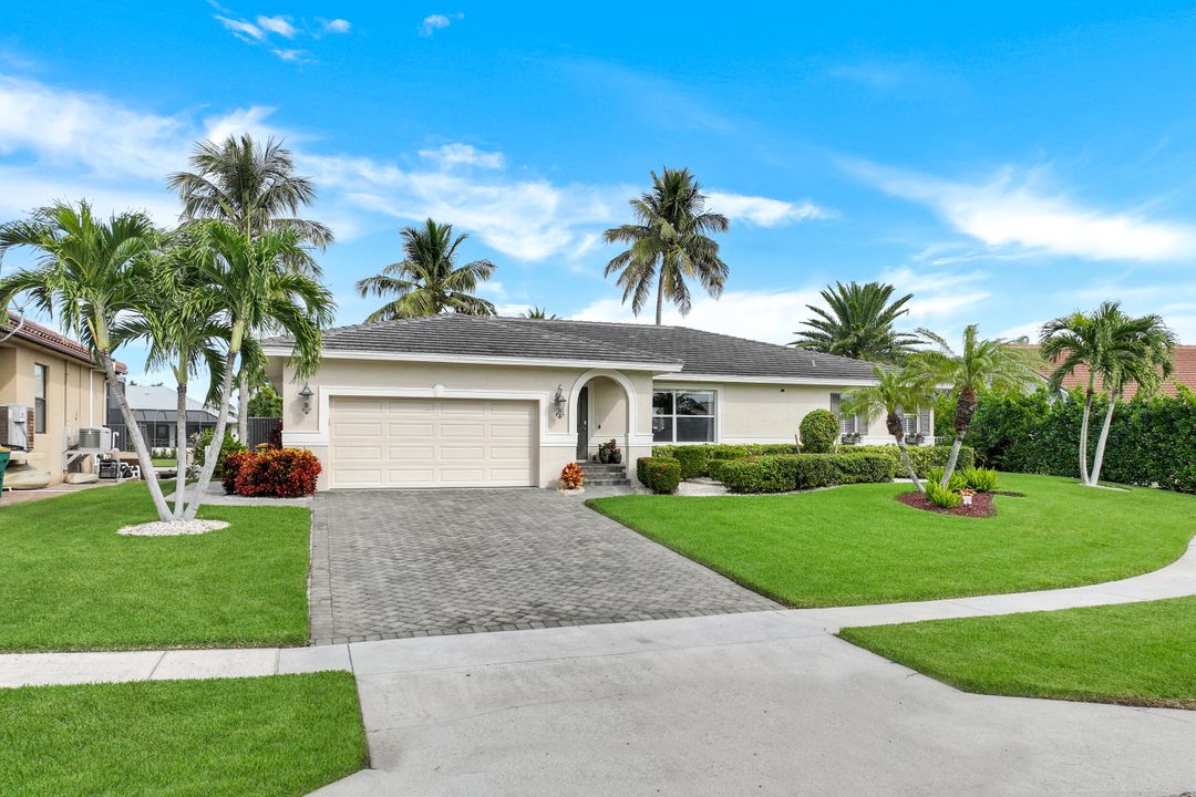 1830 Maywood Ct, Marco Island, FL 34145