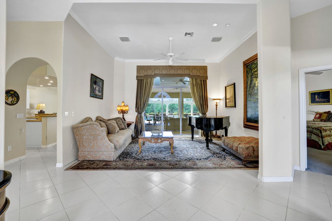 1390 Gulfstar Dr S, Naples, FL 34112