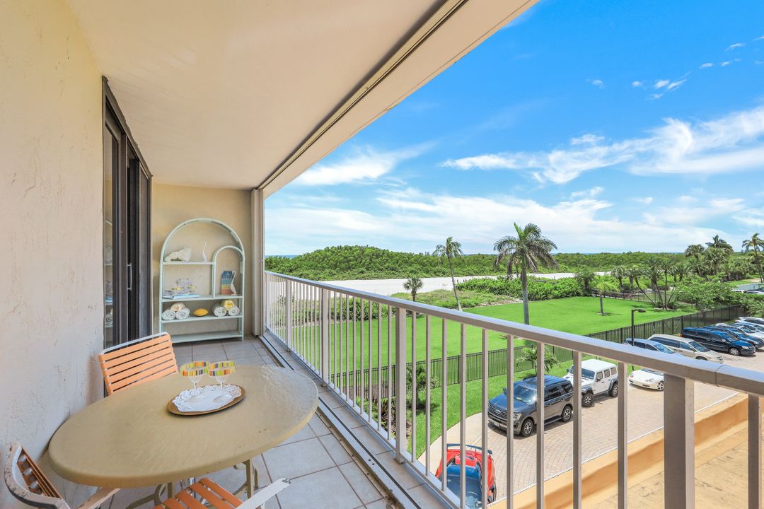 320 Seaview Ct #310, Marco Island, FL 34145