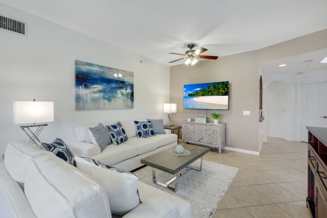 8763 Coastline Ct  #101, Naples, FL 34120